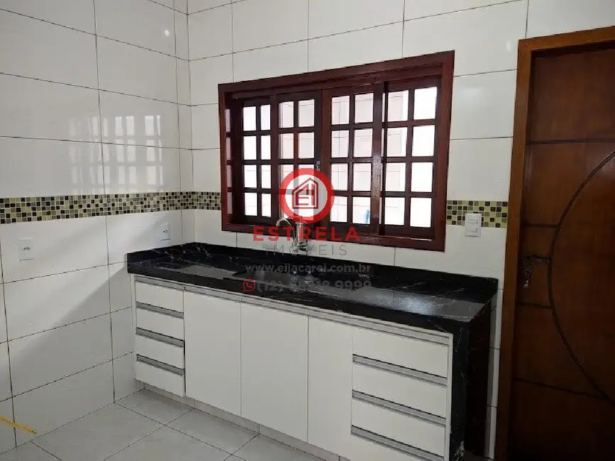 Casa com 5 quartos à venda e para alugar, 310m2 em Residencial Santa Paula, Jacarei - SP - imagem 9 Foto 9 de Casa com 5 quartos à venda e para alugar, 310m2 em Residencial Santa Paula, Jacarei - SP