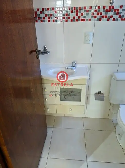 Casa com 5 quartos à venda e para alugar, 310m2 em Residencial Santa Paula, Jacarei - SP - imagem 6 Foto 6 de Casa com 5 quartos à venda e para alugar, 310m2 em Residencial Santa Paula, Jacarei - SP