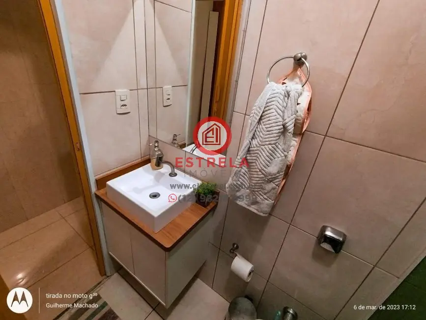 Foto 5 de Casa com 2 quartos à venda, 90m2 em Jardim Maria Amélia, Jacarei - SP