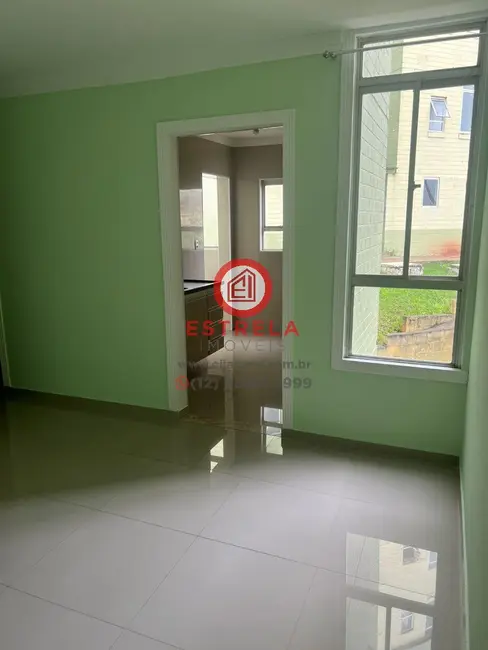 Foto 1 de Apartamento com 2 quartos para alugar, 50m2 em Parque Santo Antônio, Jacarei - SP