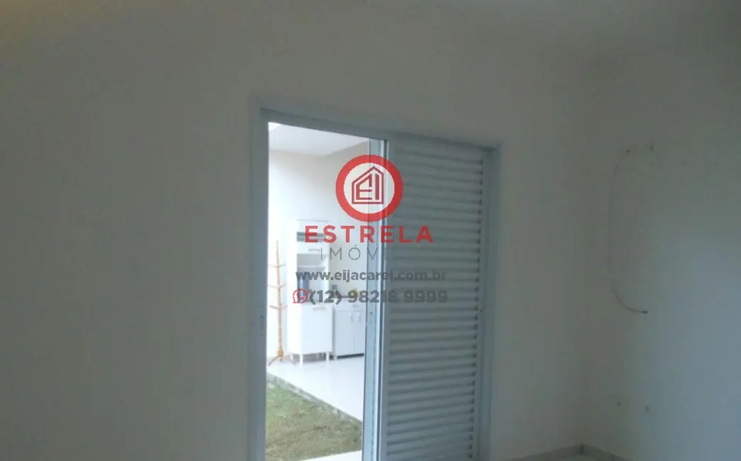Foto 7 de Casa com 3 quartos à venda, 151m2 em Jardim Siesta, Jacarei - SP