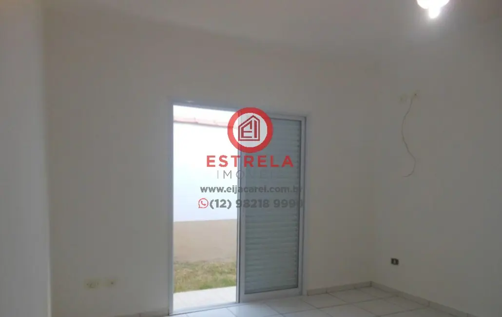 Foto 9 de Casa com 3 quartos à venda, 151m2 em Jardim Siesta, Jacarei - SP