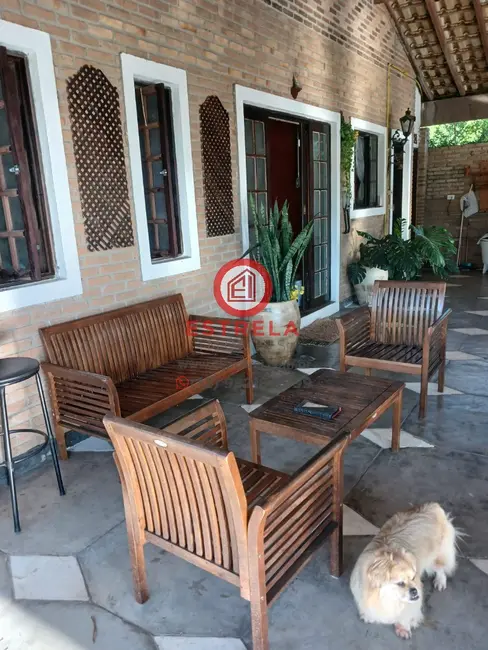 Chácara com 3 quartos à venda, 389m2 em Guararema - SP - imagem 8 Foto 8 de Chácara com 3 quartos à venda, 389m2 em Guararema - SP