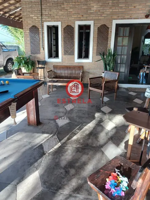 Chácara com 3 quartos à venda, 389m2 em Guararema - SP - imagem 9 Foto 9 de Chácara com 3 quartos à venda, 389m2 em Guararema - SP