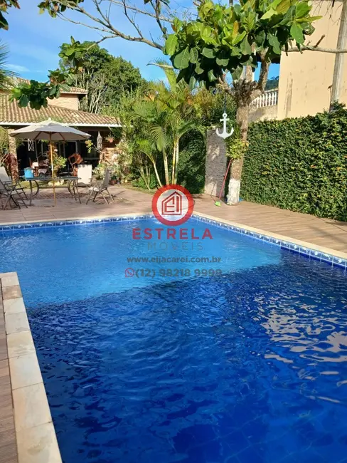 Chácara com 3 quartos à venda, 389m2 em Guararema - SP - imagem 2 Foto 2 de Chácara com 3 quartos à venda, 389m2 em Guararema - SP