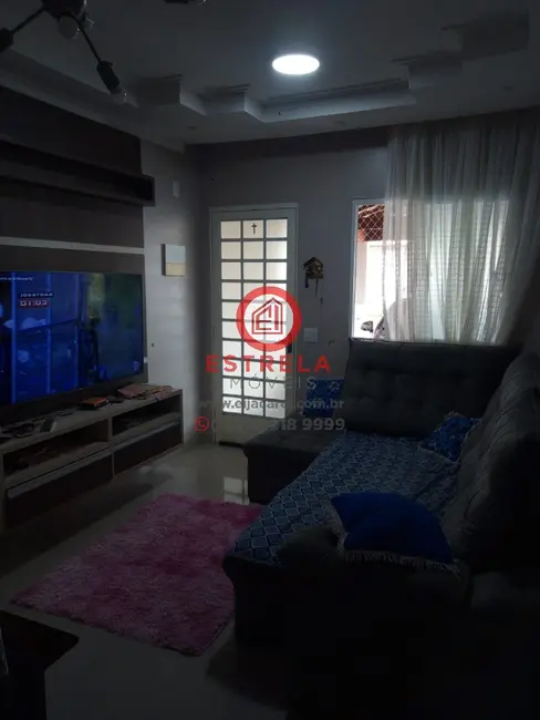 Foto 3 de Casa de Condomínio com 2 quartos à venda, 72m2 em Jardim Marcondes, Jacarei - SP