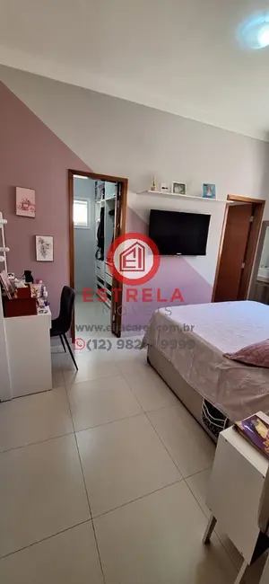 Foto 6 de Casa com 3 quartos à venda, 120m2 em Loteamento Villa Branca, Jacarei - SP