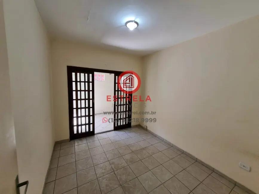 Casa com 3 quartos à venda, 135m2 em Jardim Mesquita, Jacarei - SP - imagem 7 Foto 7 de Casa com 3 quartos à venda, 135m2 em Jardim Mesquita, Jacarei - SP