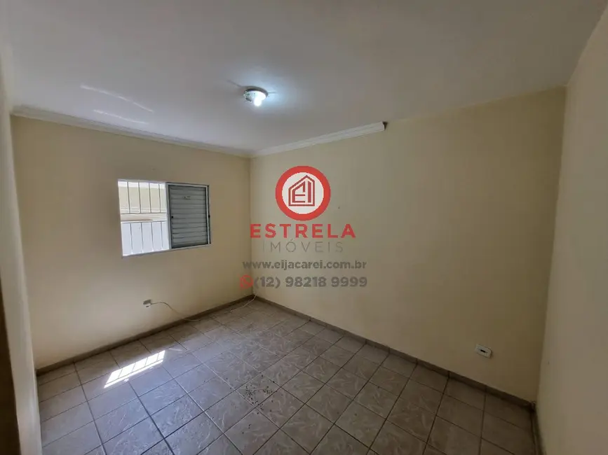 Casa com 3 quartos à venda, 135m2 em Jardim Mesquita, Jacarei - SP - imagem 5 Foto 5 de Casa com 3 quartos à venda, 135m2 em Jardim Mesquita, Jacarei - SP
