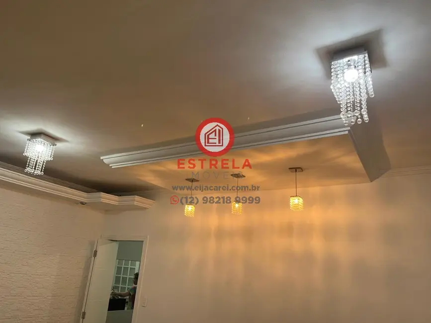 Foto 9 de Casa com 3 quartos à venda, 127m2 em Jardim Siesta, Jacarei - SP