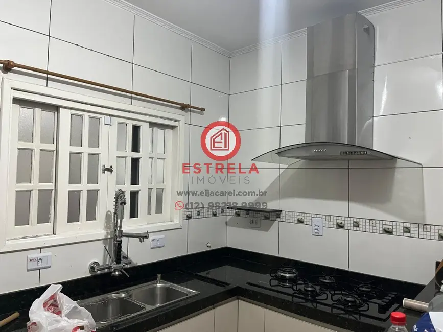 Foto 6 de Casa com 3 quartos à venda, 127m2 em Jardim Siesta, Jacarei - SP