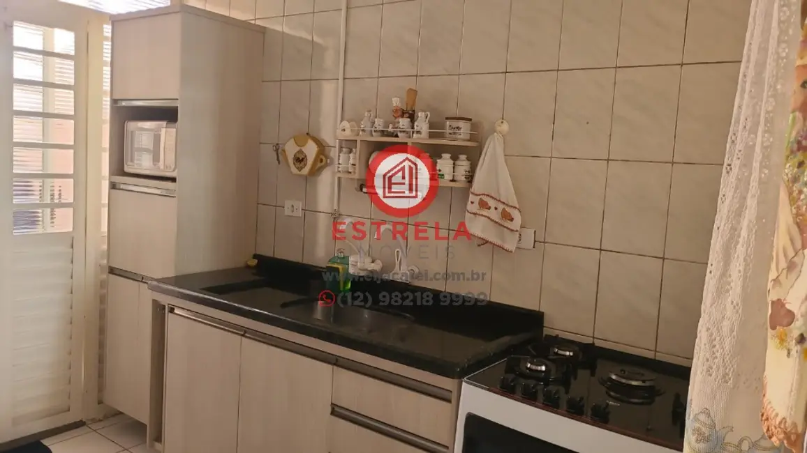 Foto 1 de Casa com 2 quartos à venda, 125m2 em Vila Formosa, Jacarei - SP
