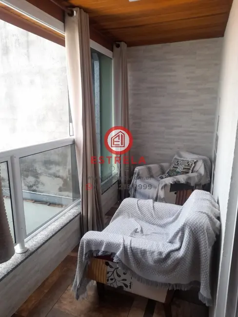 Foto 8 de Casa com 2 quartos à venda, 132m2 em Cidade Salvador, Jacarei - SP