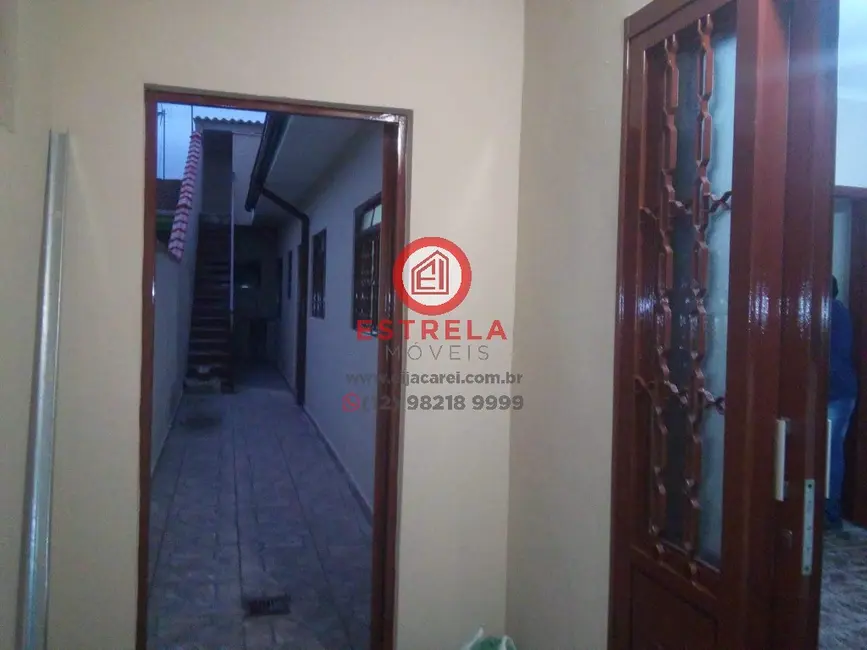 Casa com 2 quartos à venda, 128m2 em Jardim Didinha, Jacarei - SP - imagem 4 Foto 4 de Casa com 2 quartos à venda, 128m2 em Jardim Didinha, Jacarei - SP