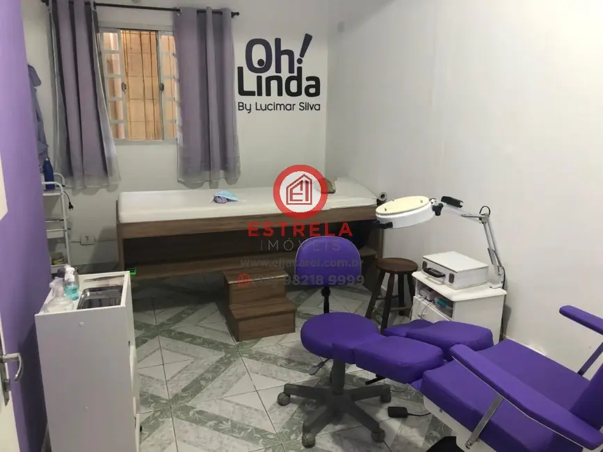 Foto 8 de Casa com 9 quartos à venda, 169m2 em Jardim Santa Maria, Jacarei - SP