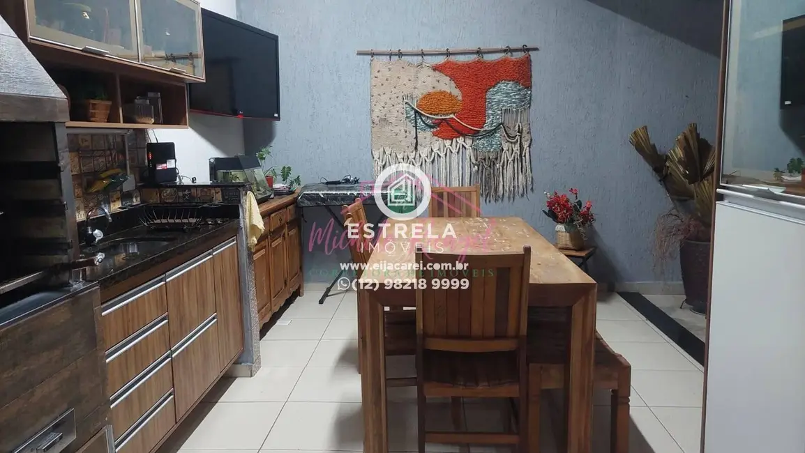 Foto 2 de Casa com 2 quartos à venda, 160m2 em Loteamento Villa Branca, Jacarei - SP