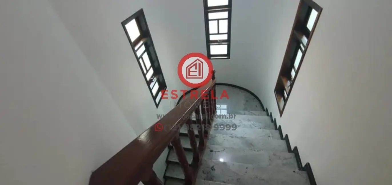Foto 9 de Casa com 4 quartos à venda, 425m2 em Jardim Santa Maria, Jacarei - SP