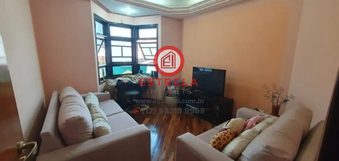 Foto 2 de Casa com 4 quartos à venda, 425m2 em Jardim Santa Maria, Jacarei - SP