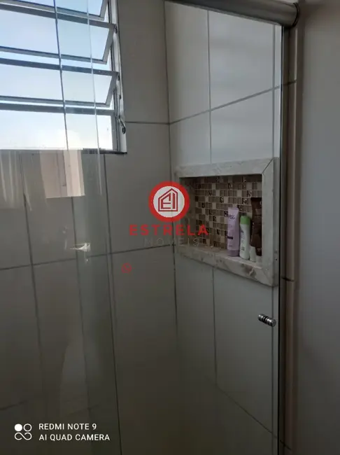 Foto 3 de Apartamento com 2 quartos à venda, 43m2 em Jardim Yolanda, Jacarei - SP