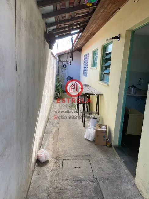 Foto 9 de Casa de Condomínio com 2 quartos à venda, 70m2 em Parque Califórnia, Jacarei - SP