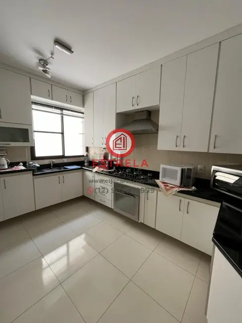 Foto 1 de Apartamento com 5 quartos à venda, 260m2 em Centro, Jacarei - SP