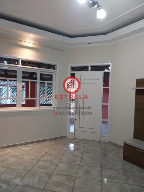 Foto 6 de Casa com 3 quartos à venda, 242m2 em Jardim Altos de Santana II, Jacarei - SP