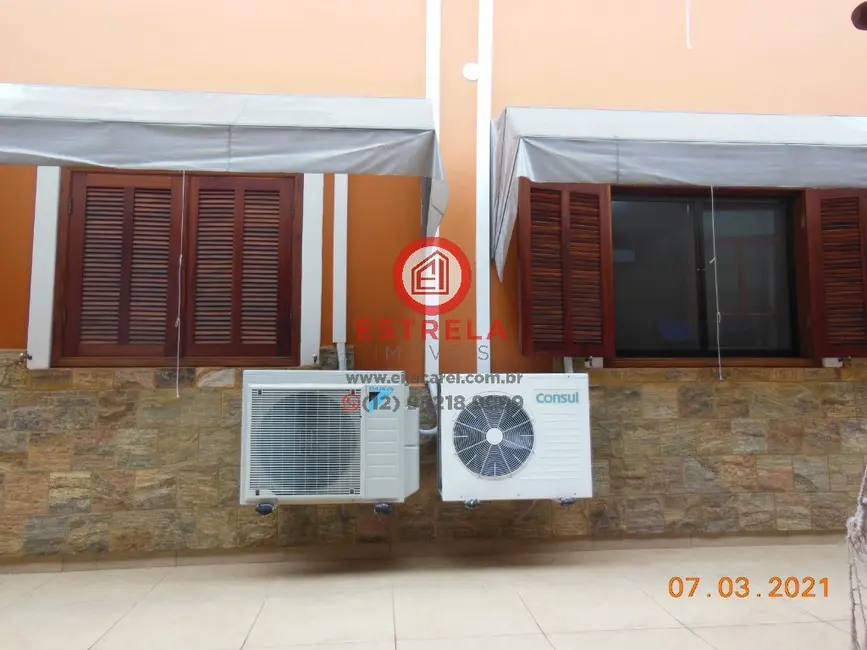 Casa com 4 quartos à venda e para alugar, 265m2 em Loteamento Villa Branca, Jacarei - SP - imagem 6 Foto 6 de Casa com 4 quartos à venda e para alugar, 265m2 em Loteamento Villa Branca, Jacarei - SP