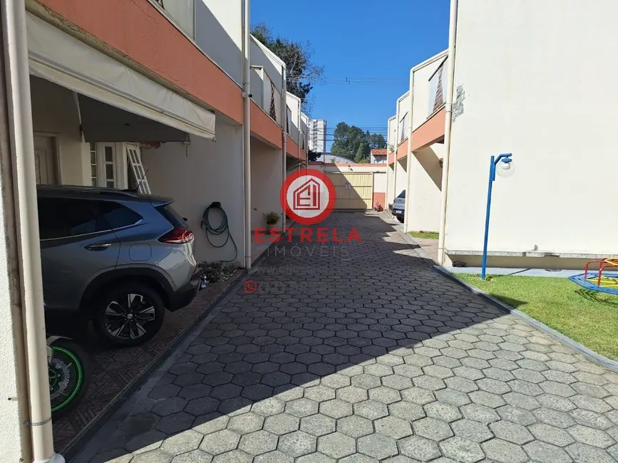 Foto 7 de Casa com 2 quartos à venda, 105m2 em Jardim das Indústrias, Jacarei - SP