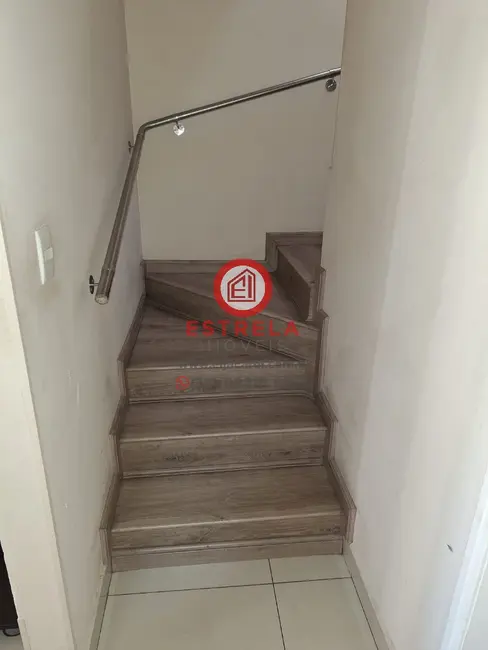 Foto 5 de Casa com 2 quartos à venda, 105m2 em Jardim das Indústrias, Jacarei - SP