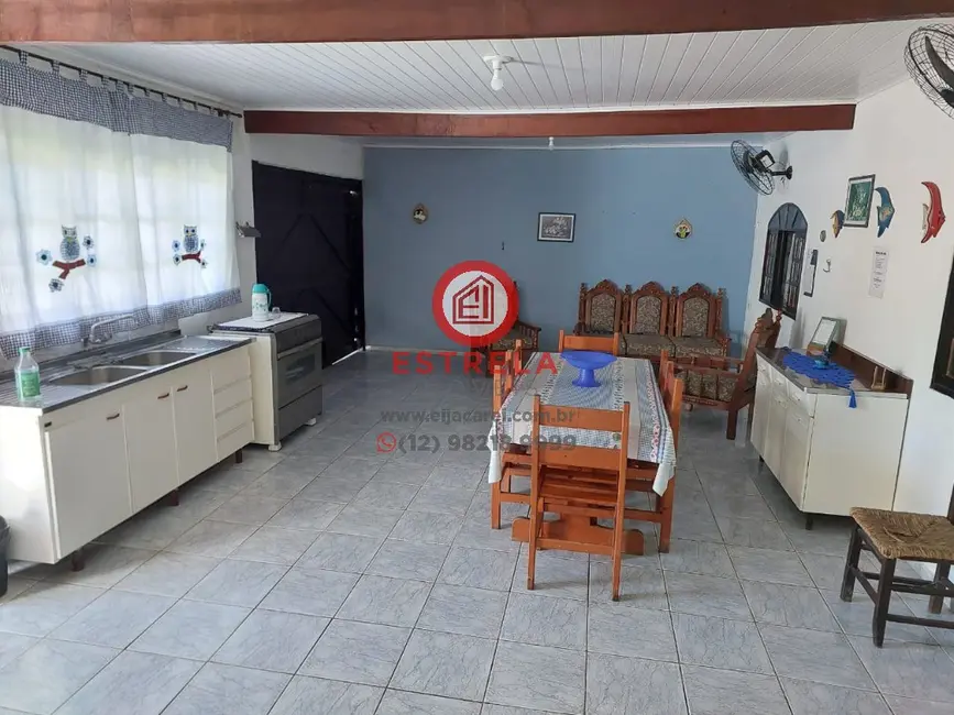 Foto 1 de Casa com 2 quartos à venda, 90m2 em Rio do Ouro, Caraguatatuba - SP