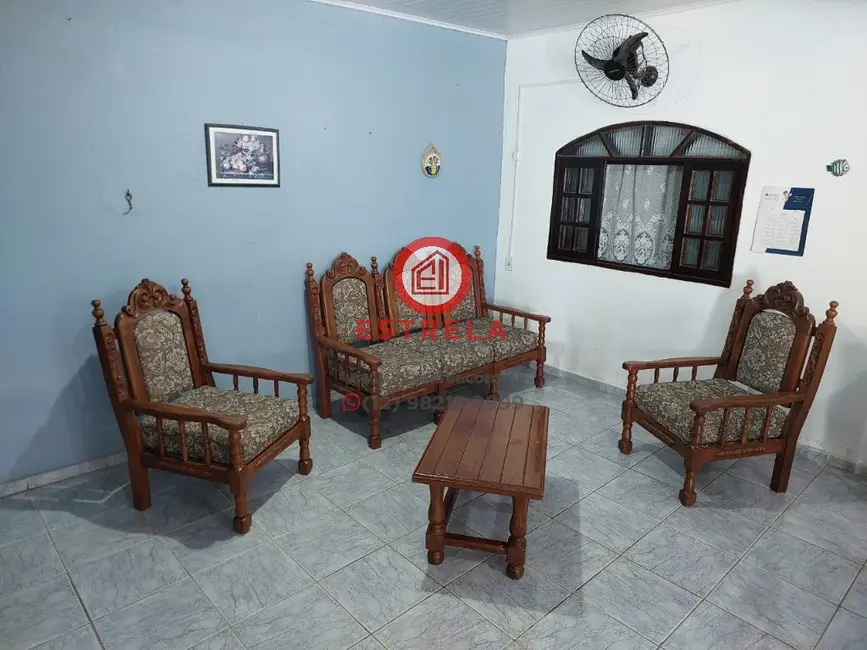 Casa com 2 quartos à venda, 90m2 em Rio do Ouro, Caraguatatuba - SP - imagem 4 Foto 4 de Casa com 2 quartos à venda, 90m2 em Rio do Ouro, Caraguatatuba - SP