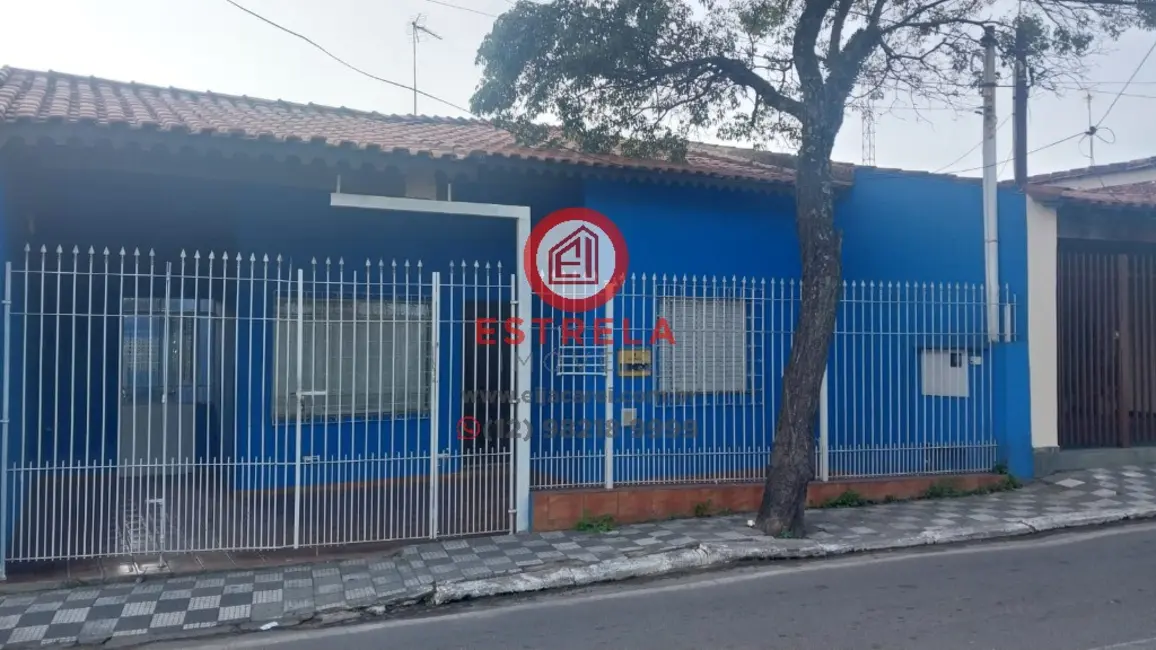Foto 1 de Casa com 2 quartos à venda, 112m2 em Centro, Jacarei - SP