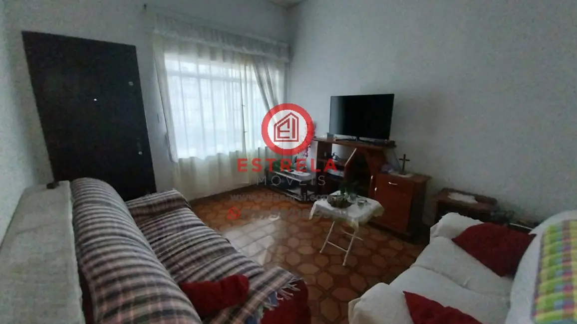 Foto 2 de Casa com 2 quartos à venda, 112m2 em Centro, Jacarei - SP