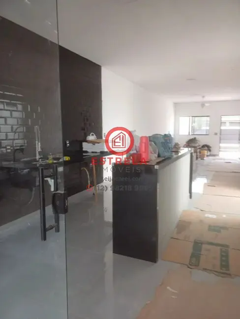 Foto 2 de Casa com 3 quartos à venda, 120m2 em Residencial Parque dos Sinos, Jacarei - SP