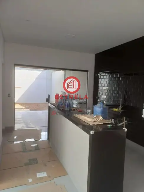 Foto 3 de Casa com 3 quartos à venda, 120m2 em Residencial Parque dos Sinos, Jacarei - SP