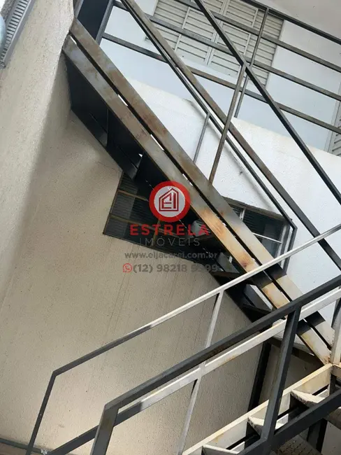 Loja à venda e para alugar, 200m2 em Vila Pinheiro, Jacarei - SP - imagem 8 Foto 8 de Loja à venda e para alugar, 200m2 em Vila Pinheiro, Jacarei - SP