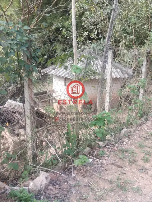 Foto 12 de Chácara à venda em Jardim Colônia, Jacarei - SP