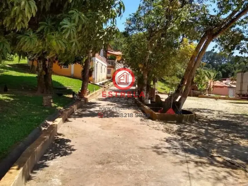 Foto 3 de Chácara com 4 quartos à venda, 1400m2 em Chácaras Reunidas Igarapés, Jacarei - SP