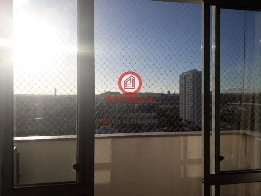 Foto 2 de Loja para alugar, 81m2 em Centro, Jacarei - SP