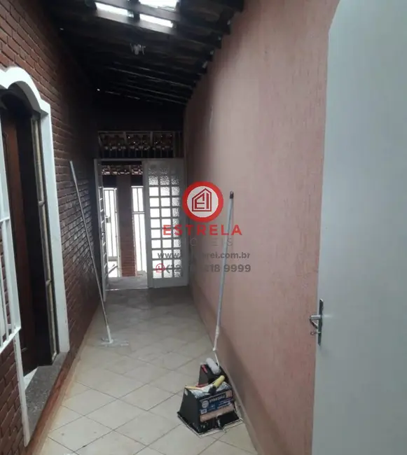 Foto 9 de Casa com 3 quartos à venda, 180m2 em Jardim Bela Vista, Jacarei - SP