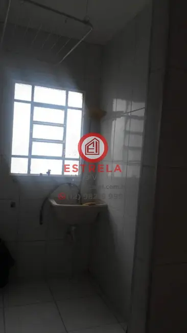 Foto 3 de Apartamento com 2 quartos à venda, 41m2 em Jardim Novo Amanhecer, Jacarei - SP