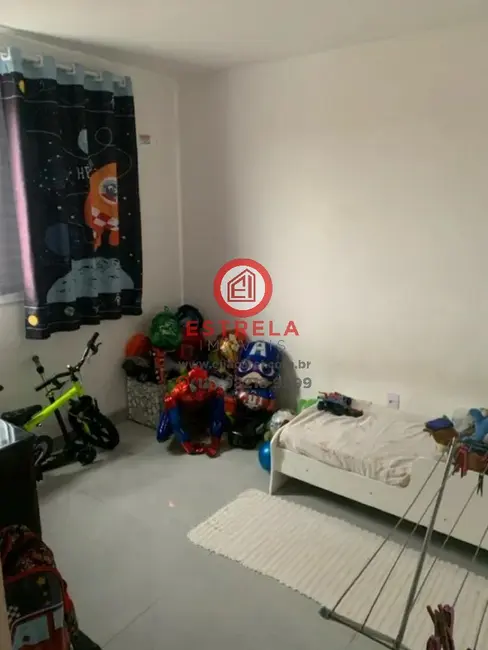 Foto 3 de Apartamento com 2 quartos à venda, 40m2 em Vila Nova Aliança, Jacarei - SP