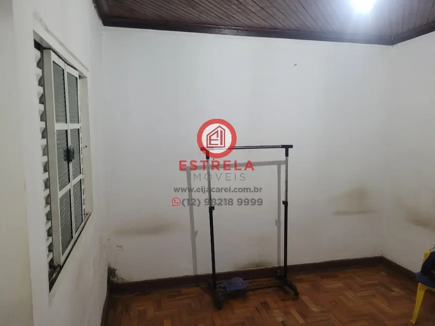 Foto 8 de Casa com 5 quartos à venda, 200m2 em Parque Brasil, Jacarei - SP