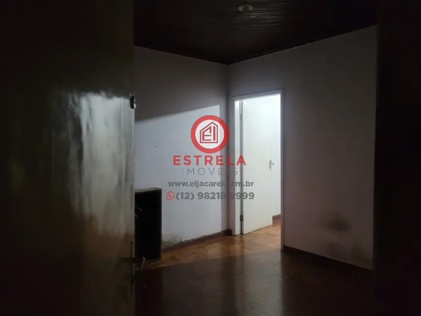 Foto 4 de Casa com 5 quartos à venda, 200m2 em Parque Brasil, Jacarei - SP