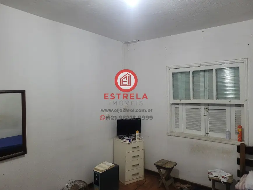 Foto 9 de Casa com 5 quartos à venda, 200m2 em Parque Brasil, Jacarei - SP