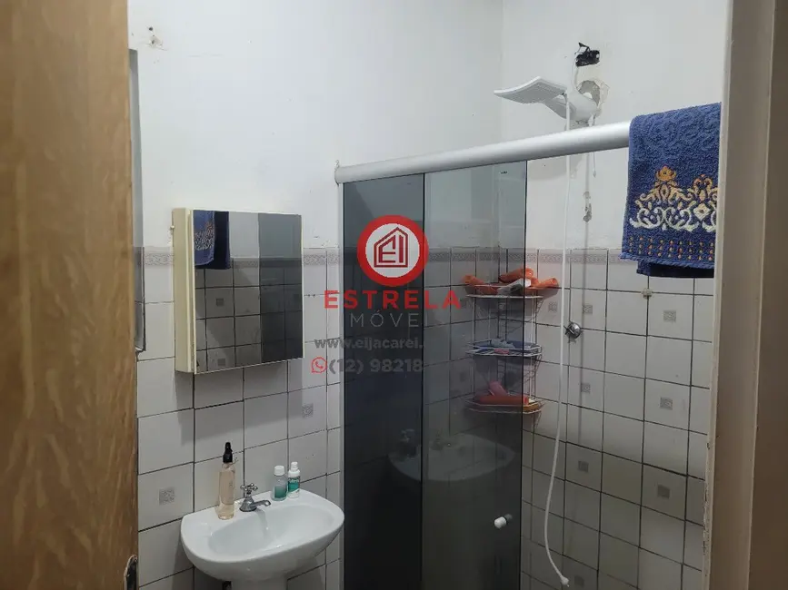 Foto 5 de Casa com 5 quartos à venda, 200m2 em Parque Brasil, Jacarei - SP