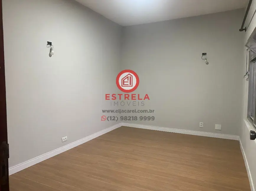 Foto 7 de Casa com 3 quartos à venda, 260m2 em Parque Brasil, Jacarei - SP