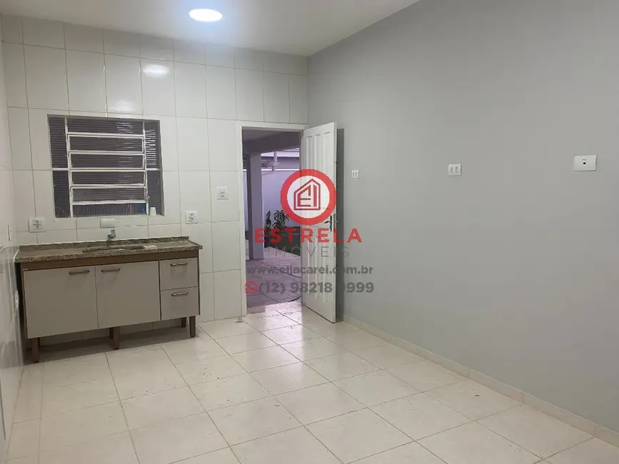 Foto 2 de Casa com 3 quartos à venda e para alugar, 260m2 em Parque Brasil, Jacarei - SP