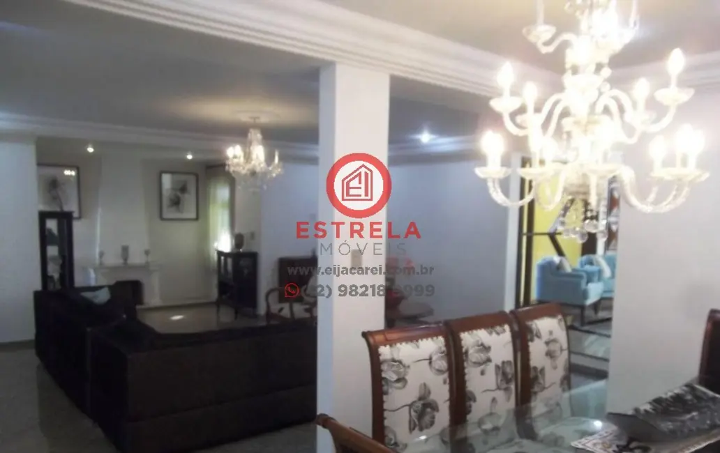 Casa de Condomínio com 4 quartos à venda, 350m2 em Jardim Califórnia, Jacarei - SP - imagem 3 Foto 3 de Casa de Condomínio com 4 quartos à venda, 350m2 em Jardim Califórnia, Jacarei - SP