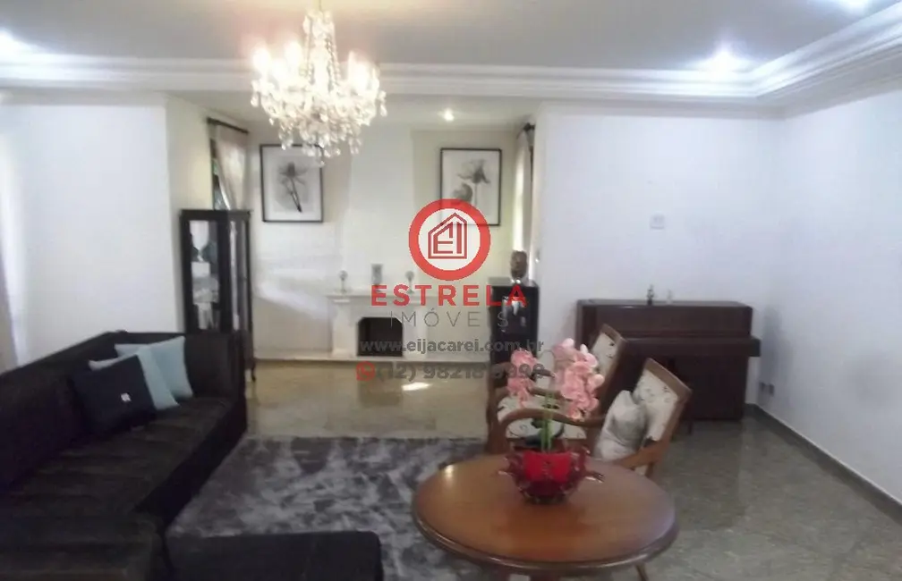 Casa de Condomínio com 4 quartos à venda, 350m2 em Jardim Califórnia, Jacarei - SP - imagem 4 Foto 4 de Casa de Condomínio com 4 quartos à venda, 350m2 em Jardim Califórnia, Jacarei - SP